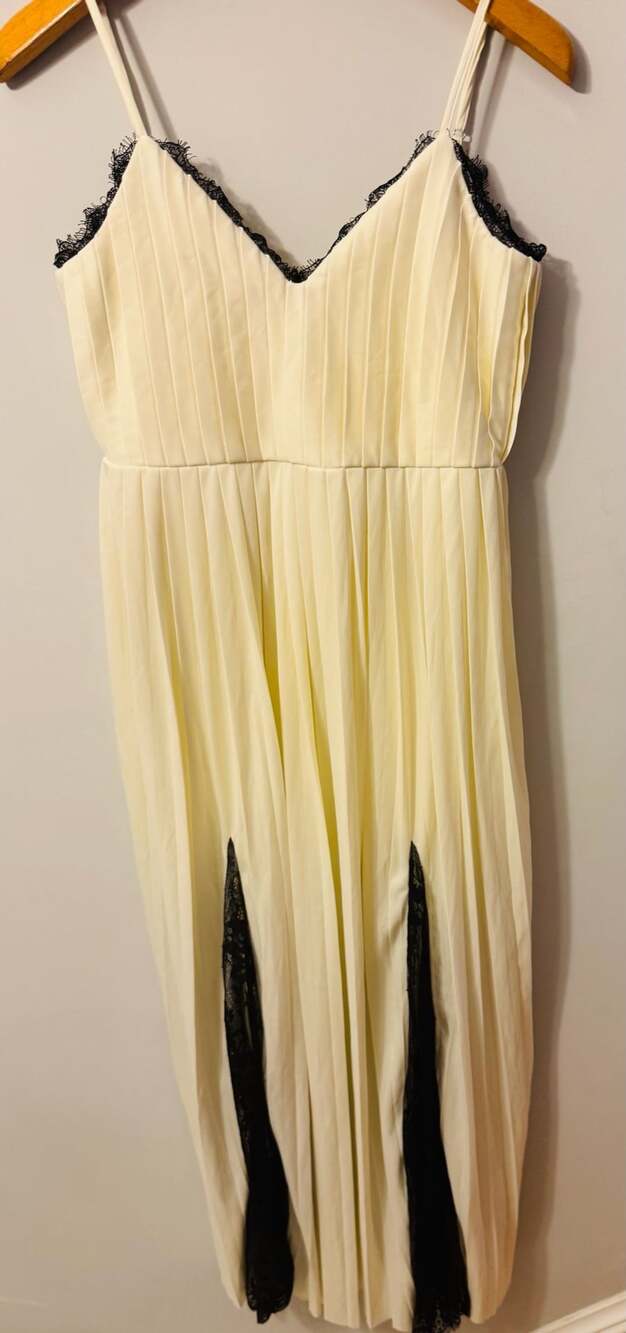 ASOS Design Pleated Midi Dress Size US 4 Cream Black Lace